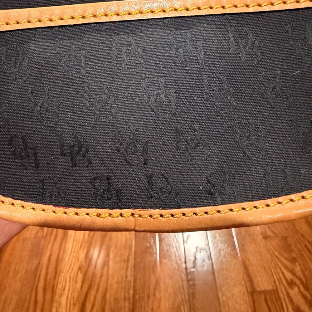 Dooney & Bourke Monogram Black and Tan Wristlet - Picture 4 of 5